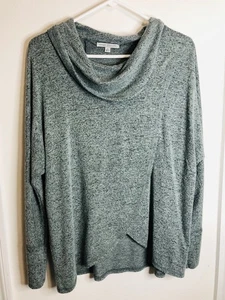Green Envelope Los Angeles Marled Green Surplice Front Tulip Hem Sweater Gr. S - Bild 1 von 9