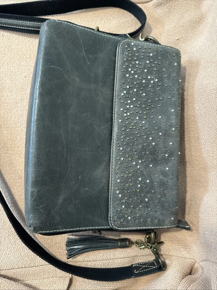 Gun Tote’n Mamas Conceal Carry Crossbody Purse Bag Shoulder Strap RFID Leather - Image 1 of 4