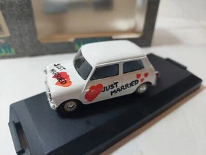 VITESSE - AUSTIN - MINI COOPER S JUST MARRIED 1959 - Picture 1 of 9