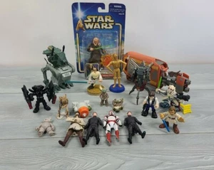 Großes Konvolut Star Wars Action Figuren & Fahrzeuge Konvolut 19 Stück - Bild 1 von 11