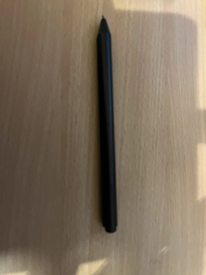Microsoft Surface Pen - Black (‎EYV-00002 - Image 1 of 1
