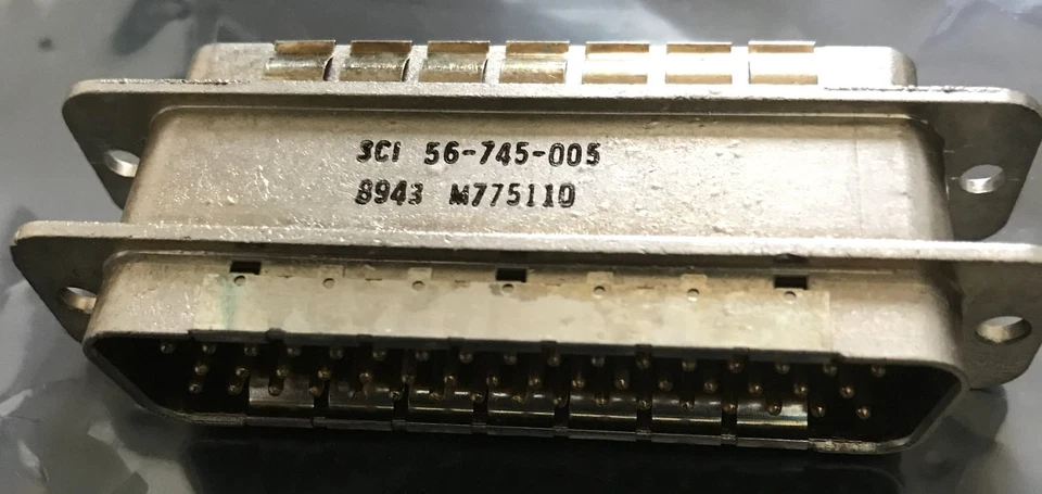 Radio Espectro Freq. Filtro de interferencia PN 56-735-003 Foto 1 de 3