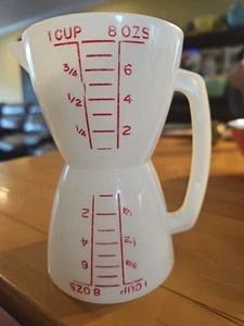 De colección TUPPERWARE Húmedo y Seco Doble MEDICIÓN 1 Taza / 8 OZ - Imagen 1 de 6