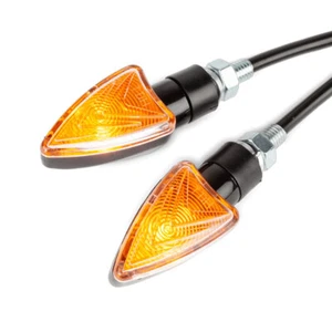 COPPIA DI FRECCE A LAMPADA STANDARD ARROW STR8 GAMBO CORTO NERO OMOLOGATE MOTO - Picture 1 of 5