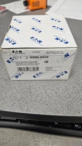 EATON CORPORATION P/N: NZM2-XSVR CONTROL CIRCUIT PLUG FOR REMOTE OPERATOR - Picture 1 of 3