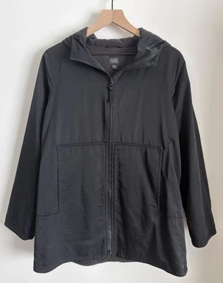 Chaqueta para mujer Eileen Fisher negra con capucha impermeable cremallera completa forrada de vellón talla S Foto 1 de 4