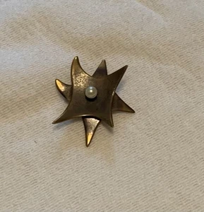 Vintage Signed Hogan Bolas Brooch Pin Modernist GC - Picture 1 of 4