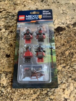 Lego 853516 NEXO KNIGHTS Monstruos Ejército Blister Pack Nuevo Sellado de Fábrica Foto 1 de 2
