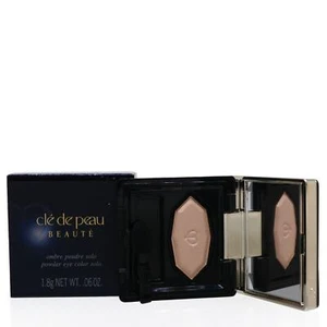 CLE DE PEAU BEAUTE SOLO POWDER EYE COLOR (204) BEIGE 0.06 oz - Picture 1 of 1