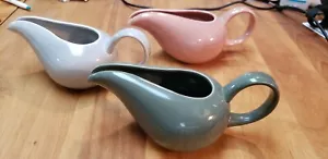 Russel Wright American Modern~ Coral Pink Or Speckled Gravy OR Green Boat - Picture 1 of 2