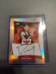 2025 Topps Chrome WWE Dominik Mysterio rifrattore marca rosso 150/175 automatico - Foto 1 di 2