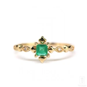 14K Yellow Gold Diamond And Square Emerald Vintage Style Ring - For Christmas - Picture 1 of 5