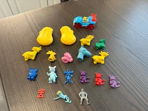 Vintage Lot Of DIENER ERASERS FLINTSTONES PREMIUMS RAT FINK BOXING DOGS More… - Picture 1 of 8