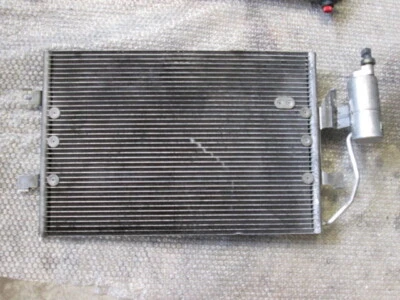 A1685000854 CONDENSATORE RADIATORE CLIMA ARIA CONDIZIONATA MERCEDES CLASSE A 190 Foto 1 de 2