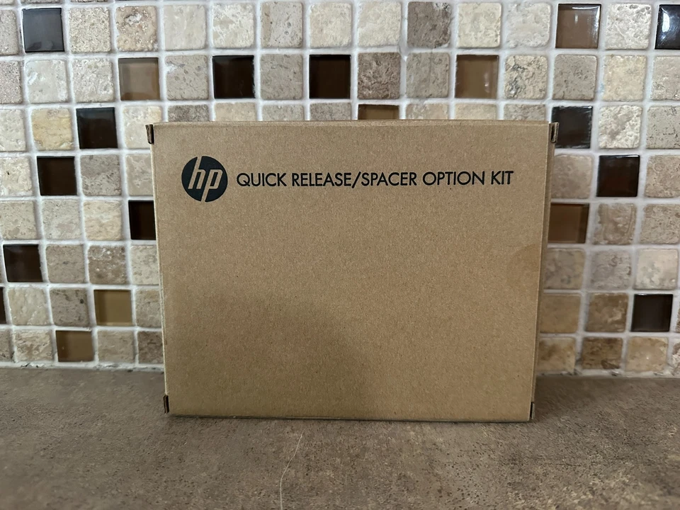 HP QUICK RELEASE/SPACER OPTION KIT EM870-60001 EM870AA WT-13 - Image 1 of 4