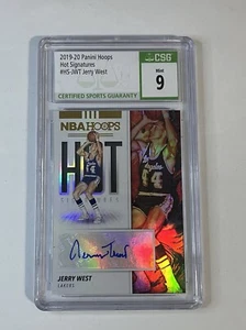 2019-20 Panini NBA Hoops Hot Signatures Jerry West Auto CSG 9/Auto 10 - Foto 1 di 2