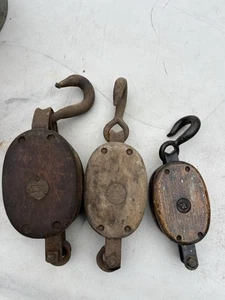 3 BLOCCO PULEGGIA singolo/doppio in legno vintage e placca 2 con logo incudine - Foto 1 di 4