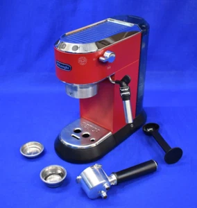 DeLonghi Dedica EC 685.R Siebträgermaschine, DeLonghi Espresso Maschine - Bild 1 von 15