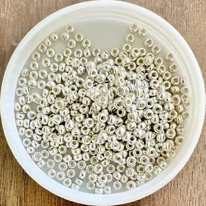 8/0 Miyuki Japanese Seed Beads, Galvanised Silver (91051), 10g - Picture 1 of 1