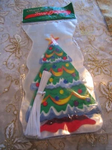 NWT Christmas shaped Treat Bags 20 Cello Bags with 20 twist ties CHRISTMAS TREE - Picture 1 of 10