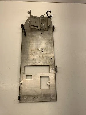 Placa, centro eléctrico con perno - Polaris IQ 600 2011 | negro 55961 Foto 1 de 4