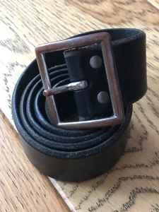 VINTAGE GAP GENUINE LEATHER BLACK BELT BRASS MEN'S EYELET MEDIUM 32" - Picture 1 of 17