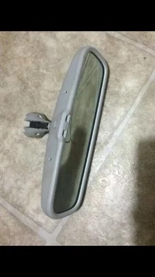 Espejo retrovisor VW Jetta Golf Passat 2001,5-2005 atenuación automática, gris claro Foto 1 de 4