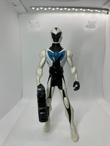Max Steel Ultra Blast 6" Action Figure Mattel 2012 Cover
