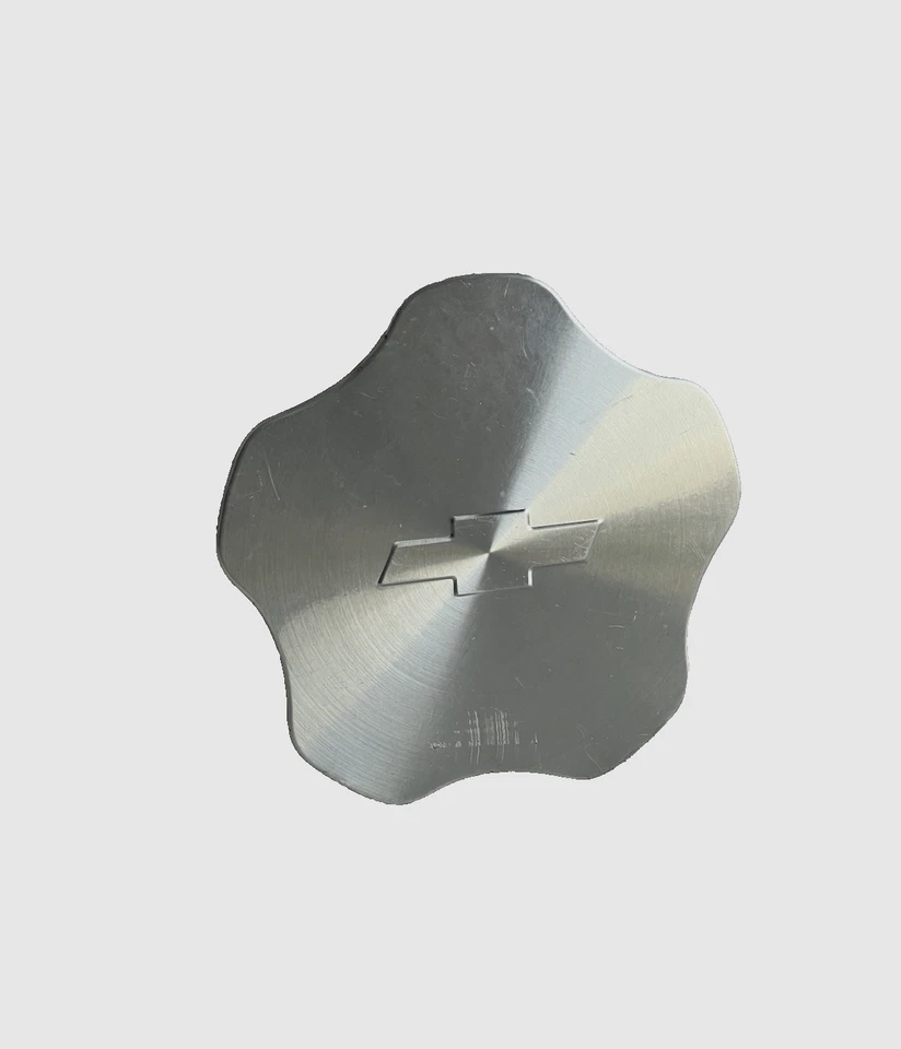 Tapacubos centrales para llantas Chevrolet Monte Carlo 2000-2005 16" plateados/grises 09594144 OEM Foto 1 de 4