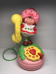 Vintage Strawberry Shortcake Toy Telephone 1984 Kenner American Greetings - Picture 1 of 15
