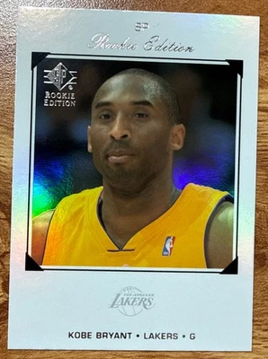 2007-08 SP Rookie Edition KOBE BRYANT #185 SP Veterano/Lenda 98-99 design pátio  - Imagem 1 de 2