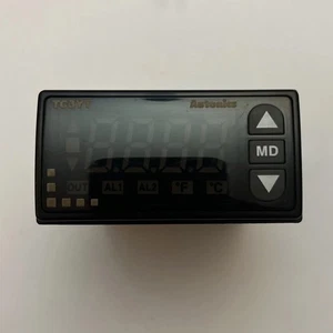 TC3YT-B4R16 Autonics Temperaturregler 100-240VAC 4-stellig - Open Box - Bild 1 von 3