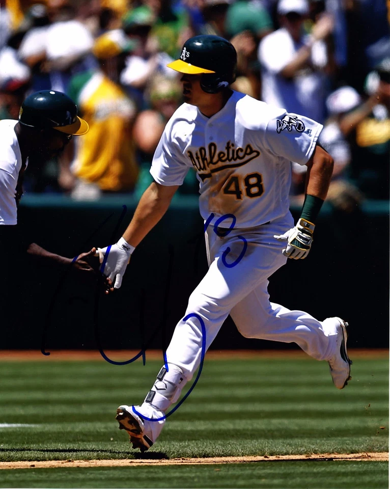 Ryon Healy 亲笔签名 8 x 10 奥克兰 A 免运费 #S986 — 第 1/1 张图片