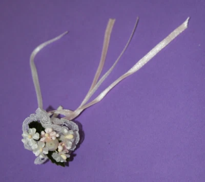 JUEGO DE FLORES VINTAGE DE BARBIE DÍA DE BODA RAMO FLORAL #972 reproducción REPRO Foto 1 de 3