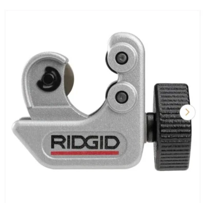 RIDGID 101 1/4-Inch to 1-1/8-Inch Close Quarters Tubing Cutter (40617) - Image 1 of 4
