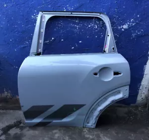 2017 2018 2019 2020 2021 2022 2023 MINI COOPER COUNTRYMAN LEFT REAR DOOR OEM - Picture 1 of 11
