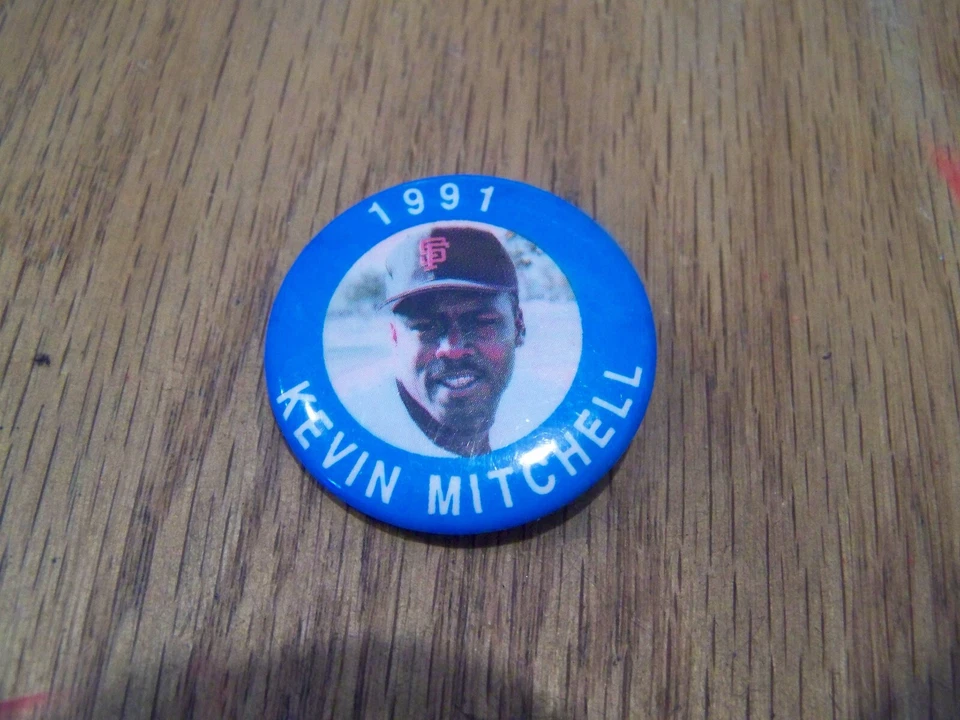 KEVIN MITCHELL  BUTTON PIN  1991  J.K.A. SPEC, BASEBALL - Image 1 of 1