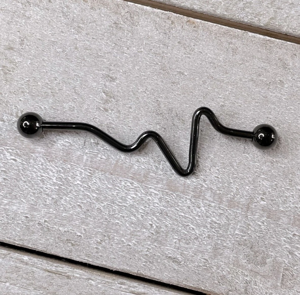 "Barbell industrial Zig Zag de titanio negro calibre 14 nuevo pendiente cartílago 1,5""" Foto 1 de 1