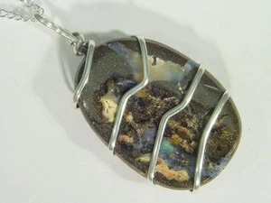 Butw Sterling Draht Umwickelt 28mm x 53mm Australian Boulder Opal Anhänger 2568D - Bild 1 von 3