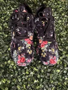 Women’s Skechers Flower Print Sneakers – Size 6.5 (UK 3.5 / EU 36.5) – Pre-owned - Picture 1 of 8