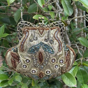Vintage Beaded Evening Purse Clutch Embroidered Metal Frame Long Crossbody Chain - Picture 1 of 10