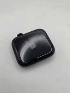Apple Watch Series SE(2ND GEN) 44MM A2727 Midnight - For Parts ONLY - Photo 1 sur 4