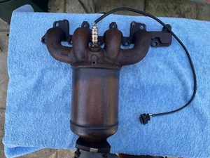 VAUX ASTRA H ZAFIRA VECTRA C 1.8 PETROL CATALYTIC CONVERTER 55556533 + LAMDA - Picture 1 of 5