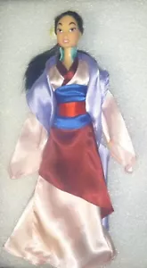 2001 Disney / Mattel Prinzessin Mulan Puppe Orignal Outfit ~*~ Sehr guter Zustand - Bild 1 von 7