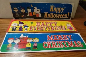 Peanuts Gang Snoopy Holiday Cardboard Signs 8pc Classroom Decorations 2012 - Picture 1 of 3