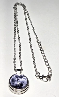 Dome Style Moon's Surface Rounded Magnetic Changeable Celestial Planet Pendant - Image 1 of 4