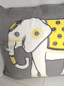 Elephant Circus Accent Pillow Safari Zoo Embroider Applique Levtex 12 X 16 Inch - Picture 1 of 10