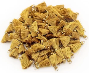 100Pcs 0.8Inch/2Cm Mini Tassels Gold Tassel Tiny Handmade Craft Tassels with Gol - Picture 1 of 7