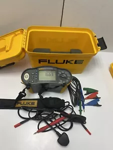 FLUKE MFT 1663 Multifunktionstester mit Messleitungen und Koffer - Bild 1 von 13