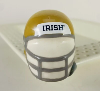 Нора Флеминг NOTRE DAME борьбы ирландский футбольный шлем мини A315, новый - Изображение 1 из 4